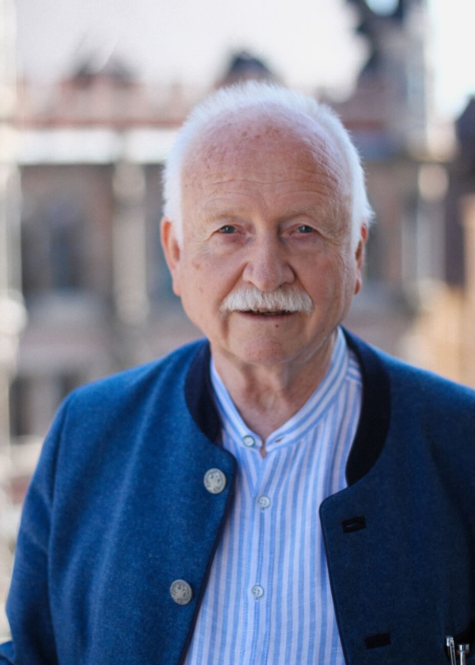 RA Ernst Tandler